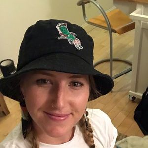 Meet your Posher, Chelsea